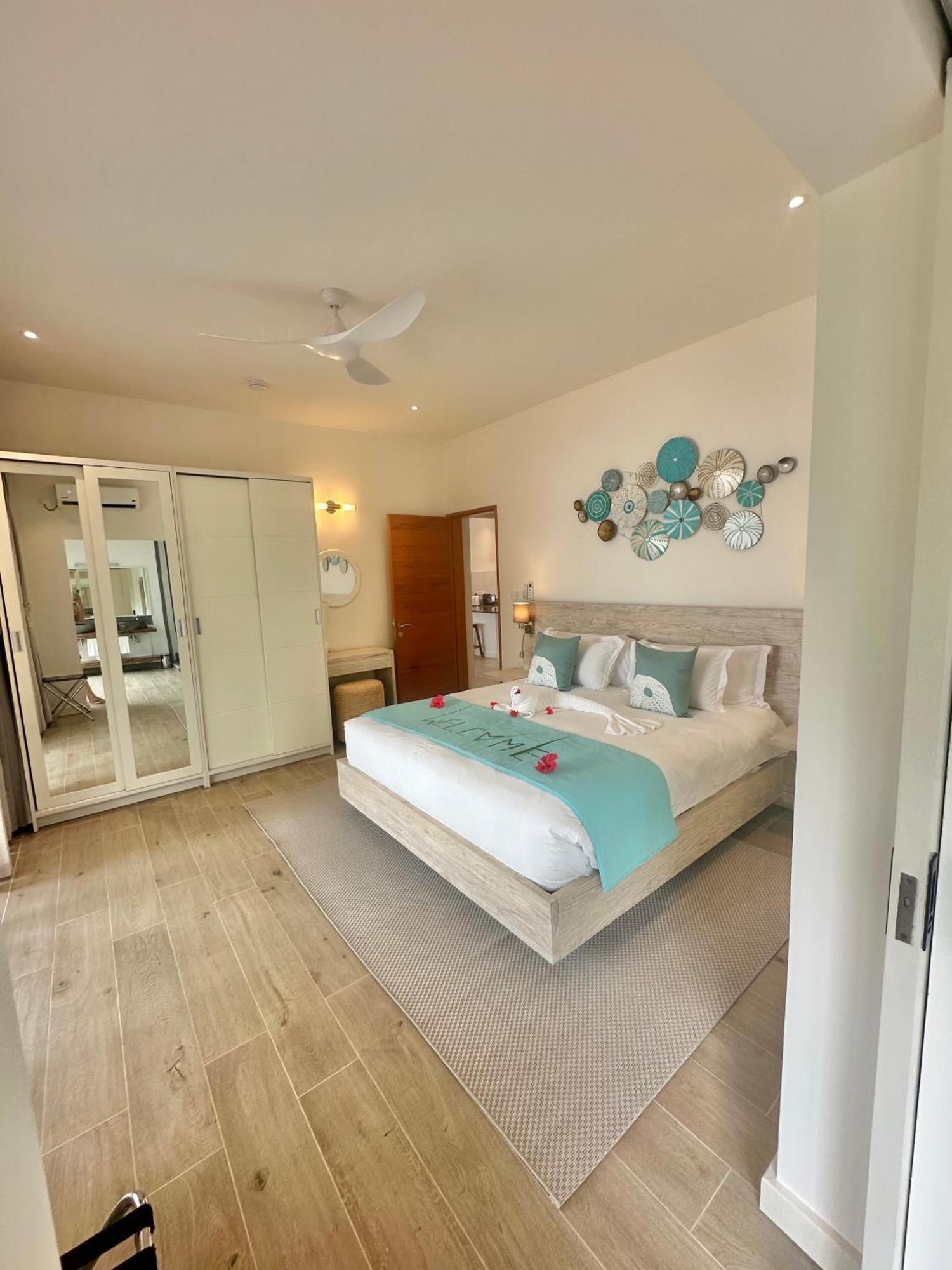 Pineapple Beach Villas Baie Lazare  외부 사진