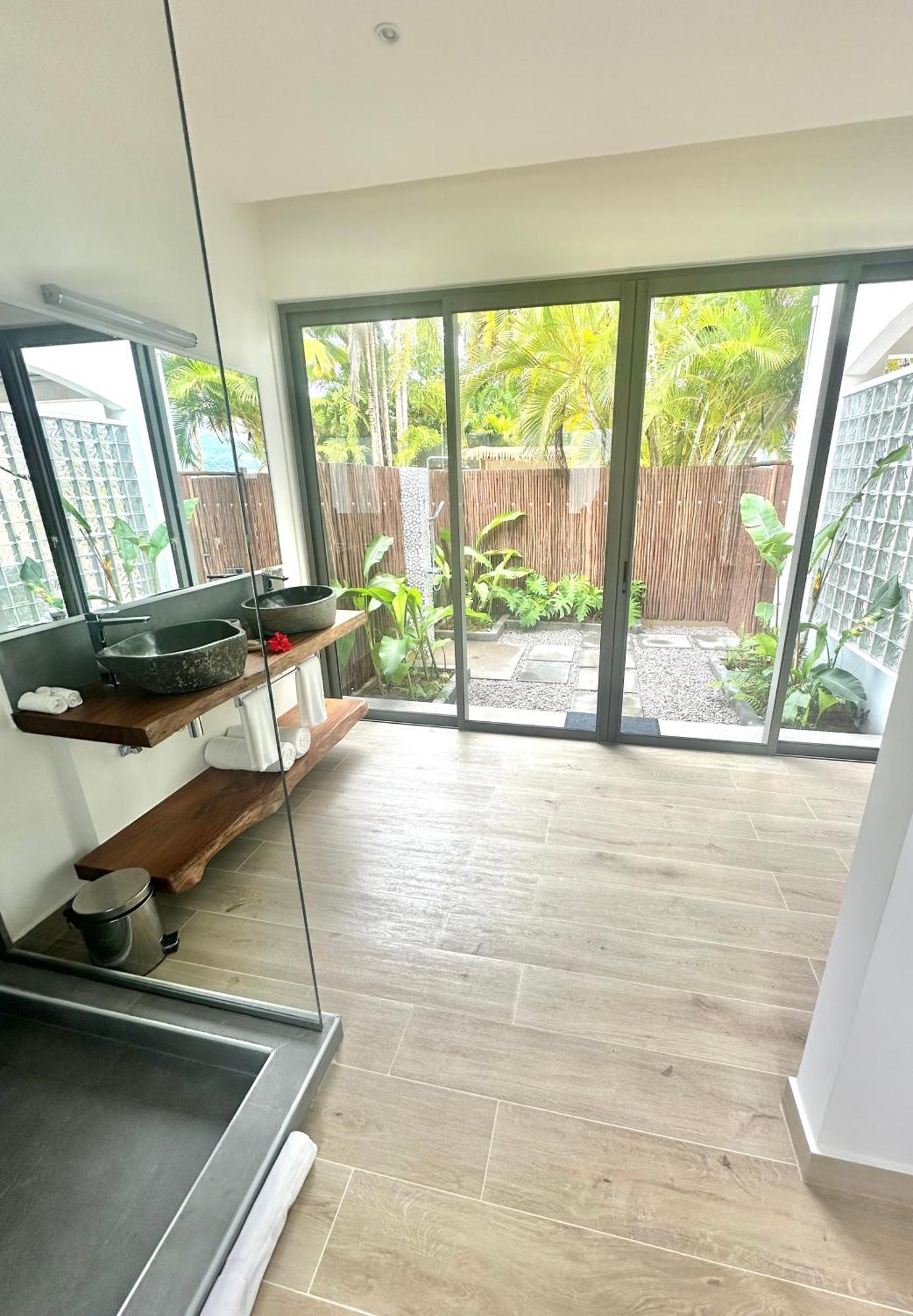 Pineapple Beach Villas Baie Lazare  외부 사진